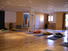 Une ambiance douce pour le yoga